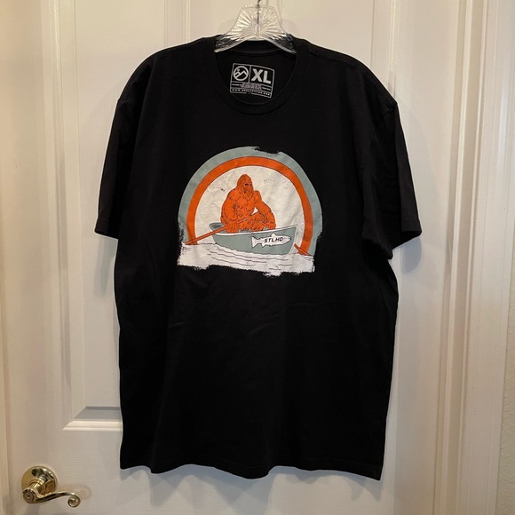 HH outfitters Company, black T-shirts, extra large - Picture 2 of 7